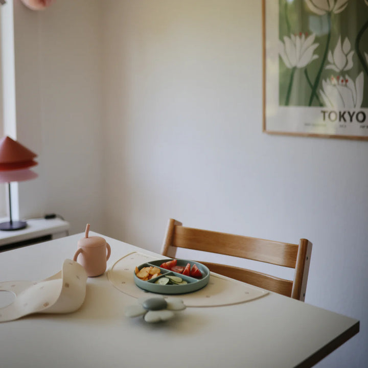 Mushie Lucky Suction Spinner