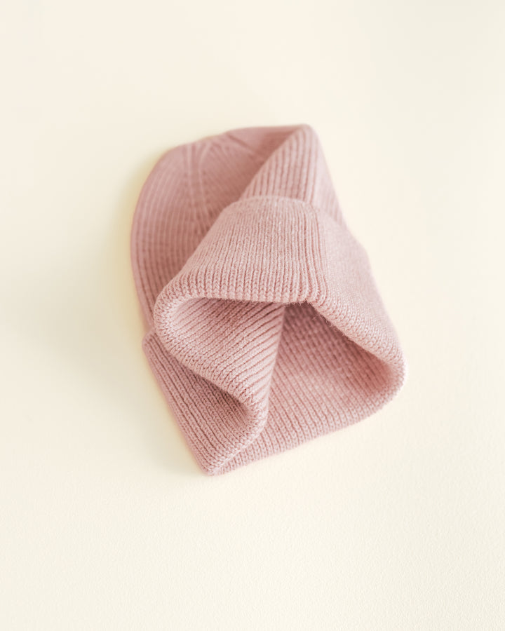 Hvid Fonzie Newborn Beanie Powder