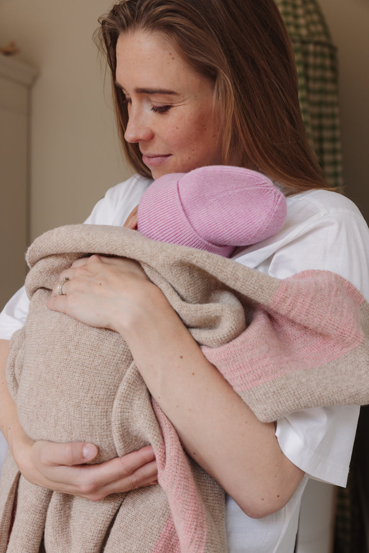 Hvid Blanket Gilbert Sand - Bubblegum