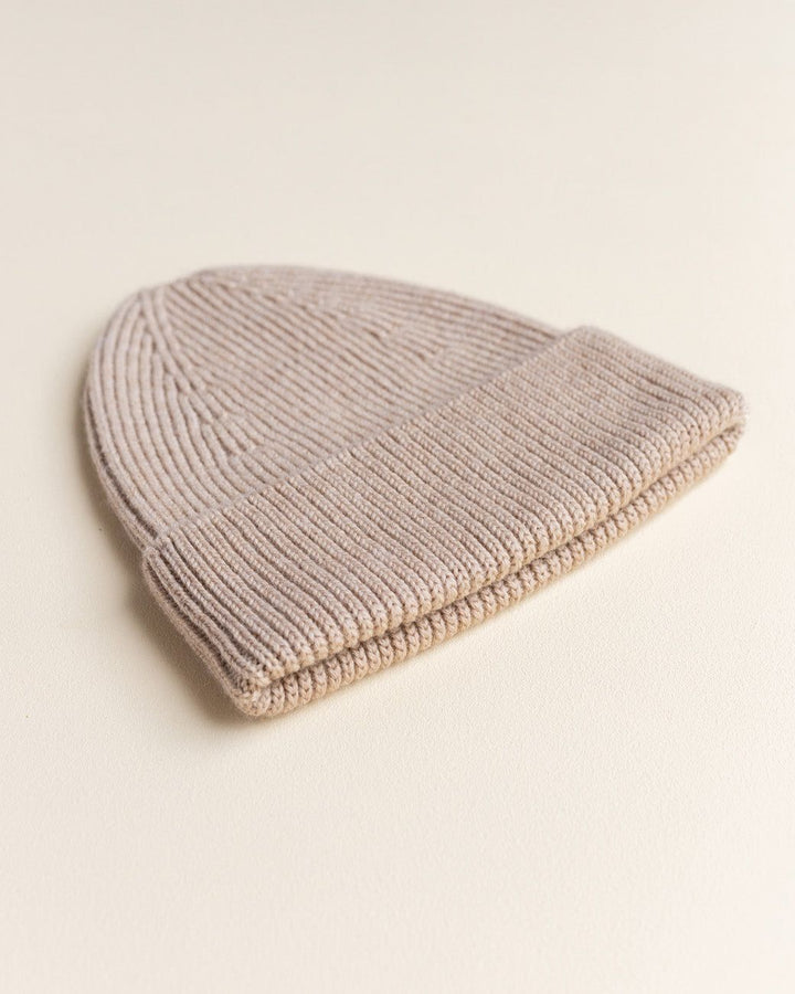 Hvid Fonzie Kids Beanie Sand - La Gentile Store