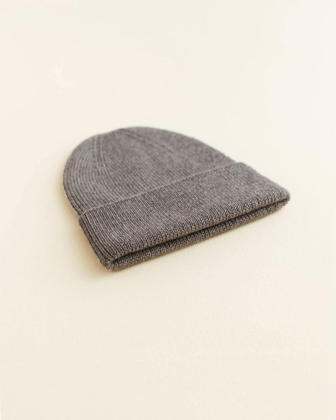 Hvid Fonzie Newborn Beanie Otter - La Gentile Store