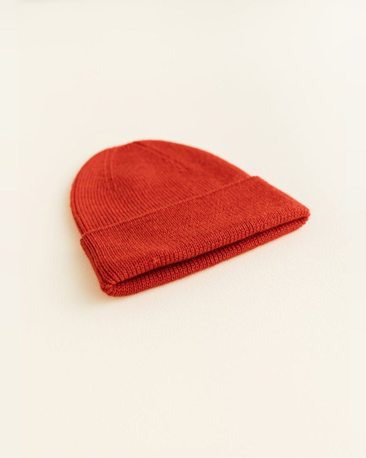 Hvid Fonzie Newborn Beanie Red - La Gentile Store
