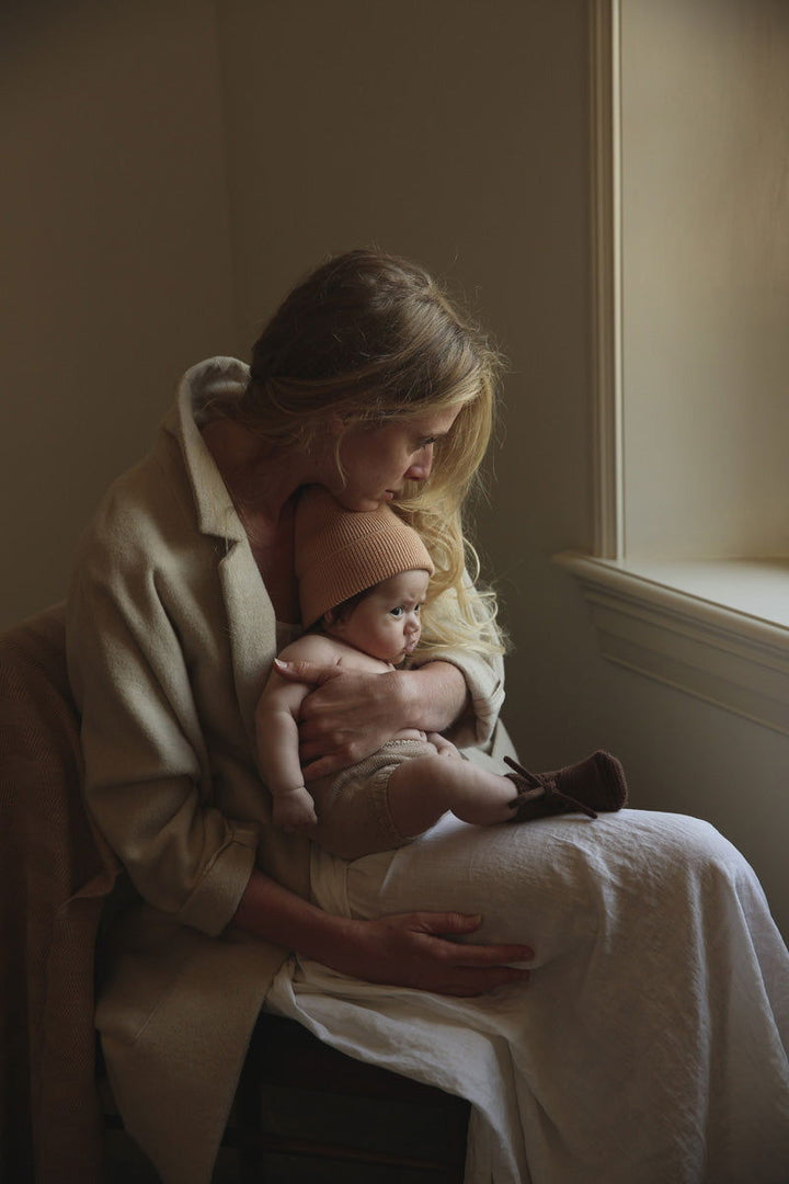 Hvid Fonzie Newborn Beanie Rose - La Gentile Store