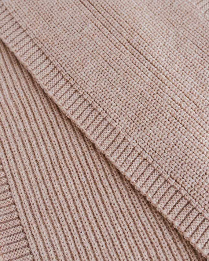 Hvid Gustave Scarf Sand - La Gentile Store