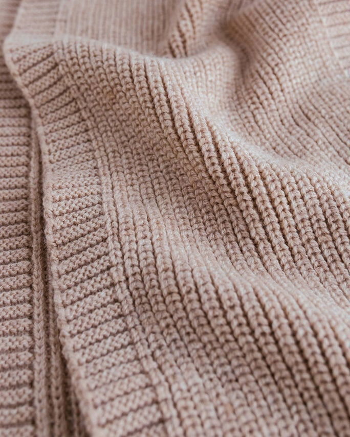 Hvid Gustave Scarf Sand - La Gentile Store