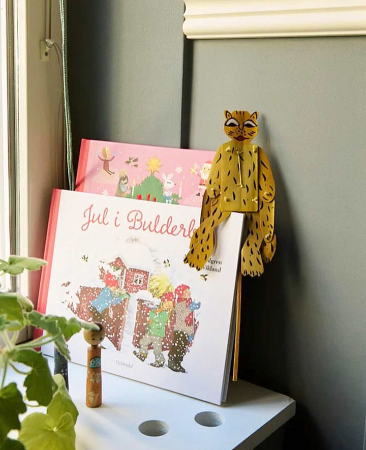Sissel Edelbo Tiger Puppet Stick