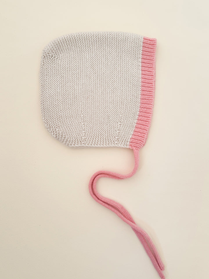 Hvid Newborn Bonnet Dolly Cream - Cotton Candy