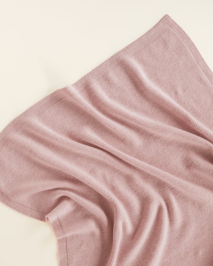 Hvid Blanket Felix Powder