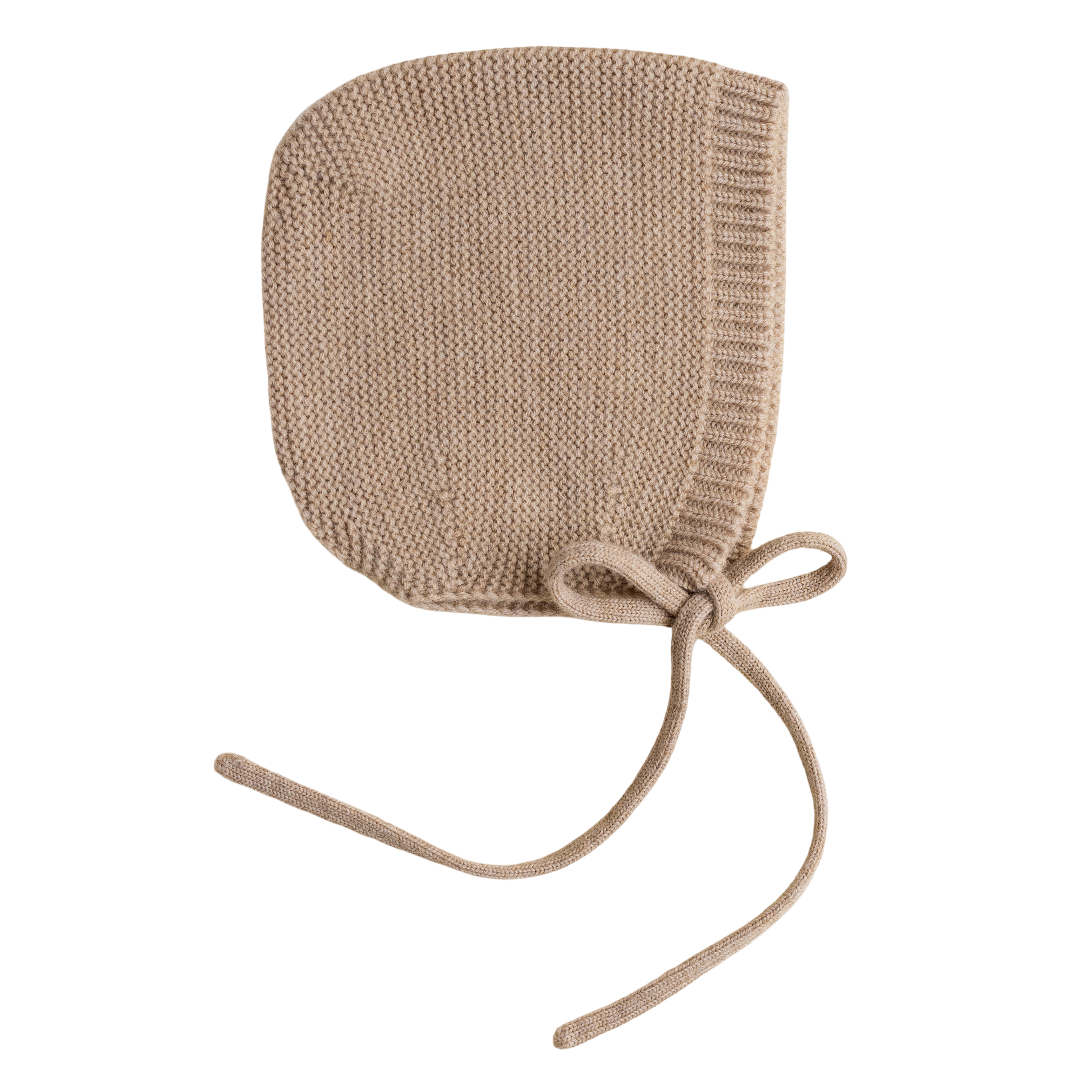 Hvid Newborn Bonnet Dolly Sand