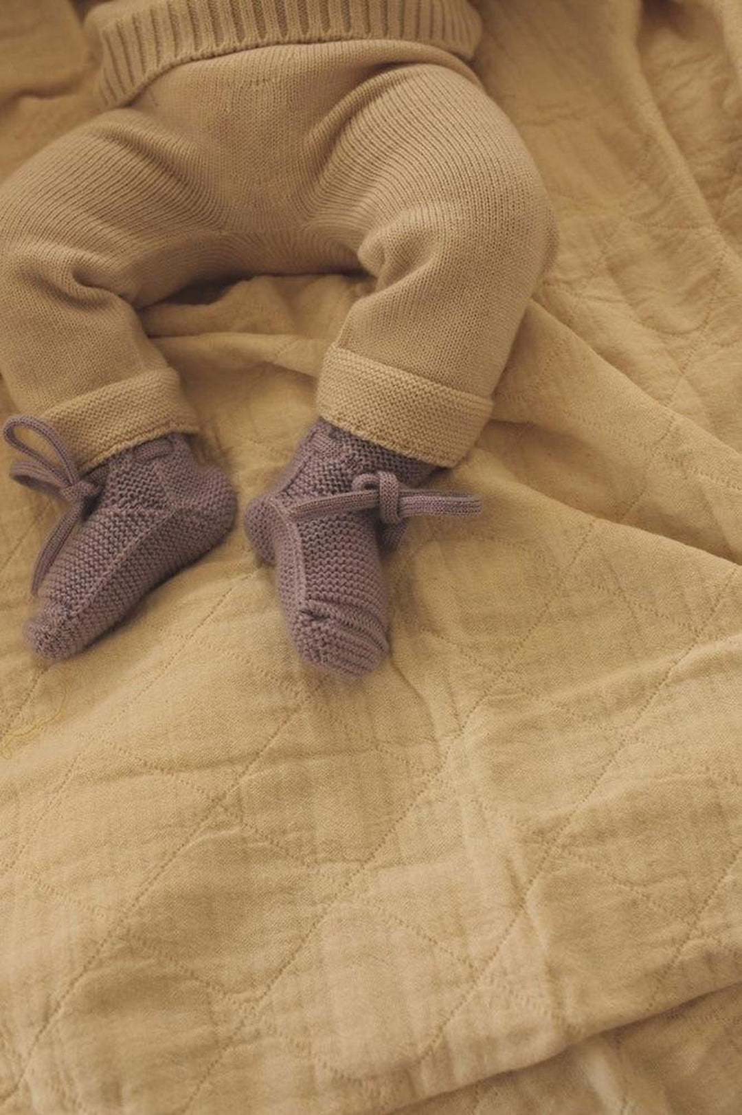 Hvid Booties Lilac - La Gentile Store