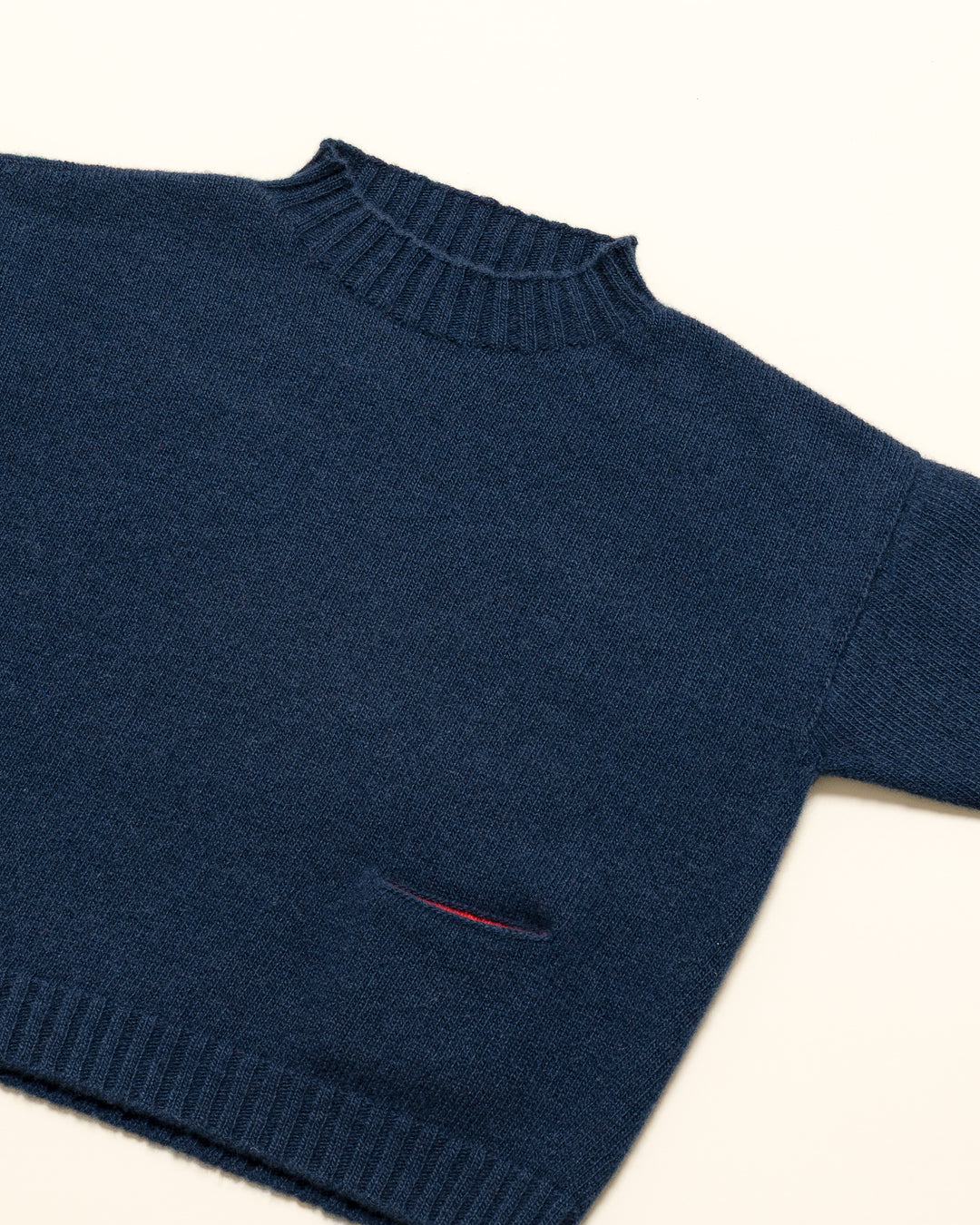Hvid Kasper Sweater Navy Blue